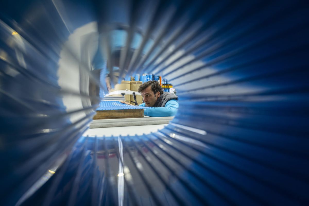 Banda transportadora nervada